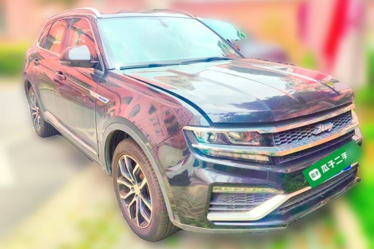 Used Zotye Domy X7 2018 2.0T Automatic Luxury Version Front Right 45 Deg