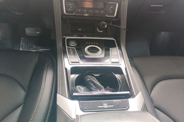 Used Zotye Domy X7 2018 2.0T Automatic Prestige Edition Gear Lever