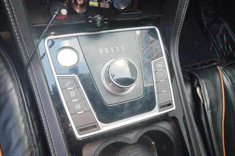 Used Zotye Domy X7 2018 2.0T Automatic Luxury Version Gear Lever