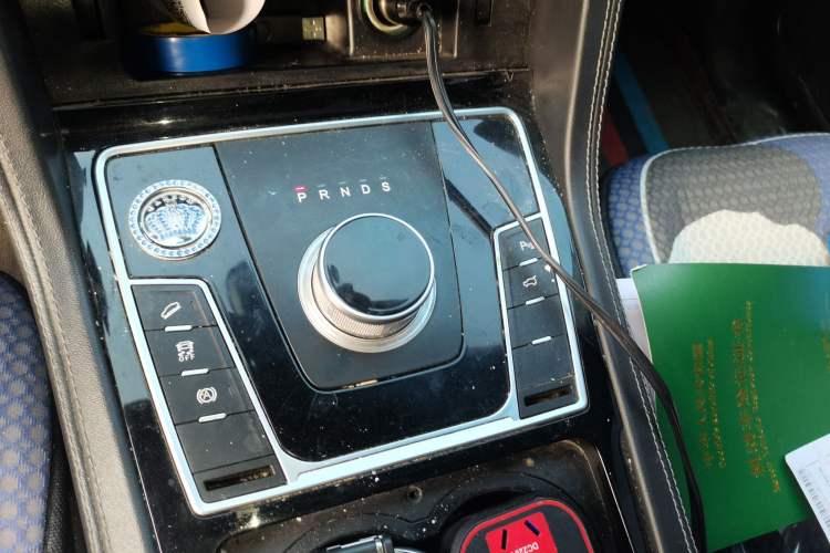 Used Zotye Domy X7 2018 2.0T Automatic Luxury Version Gear Lever