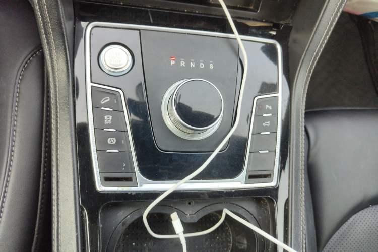 Used Zotye Domy X7 2018 2.0T Automatic Prestige Edition Gear Lever