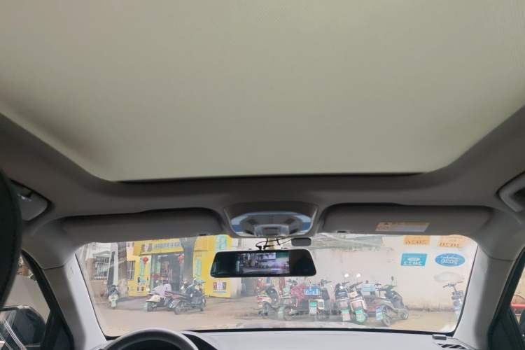 Used Zotye Domy X7 2018 2.0T Automatic Luxury Version Headliner