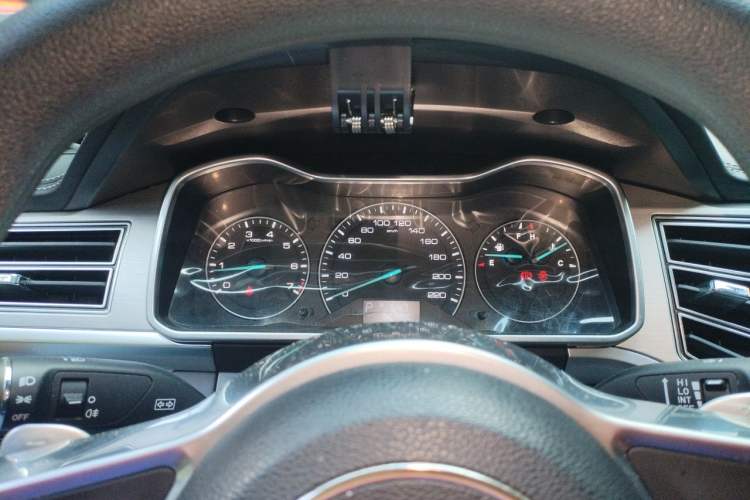 Used Zotye Domy X7 2018 2.0T Automatic Luxury Version Instrument Cluster