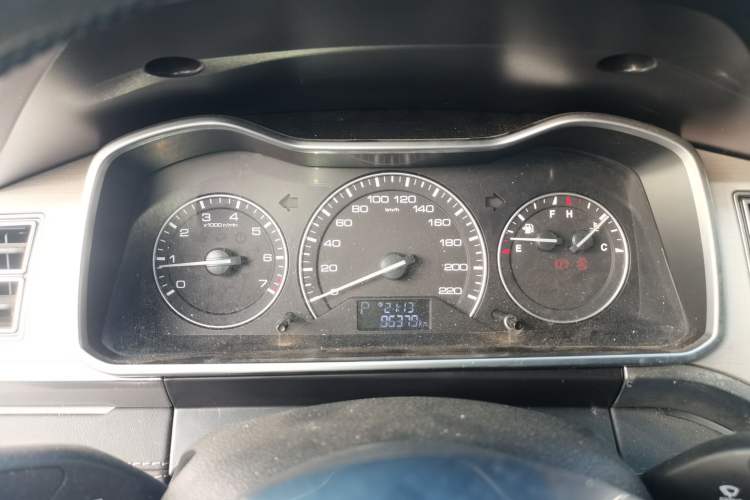 Used Zotye Domy X7 2018 2.0T Automatic Luxury Version Instrument Cluster