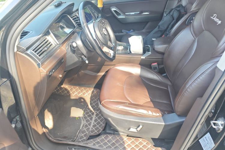 Used Zotye Domy X7 2018 2.0T Automatic Prestige Edition Left Front Seat