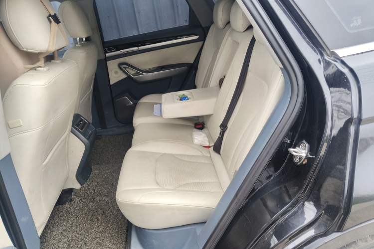 Used Zotye Domy X7 2018 2.0T Automatic Supreme Edition Left Rear Seat
