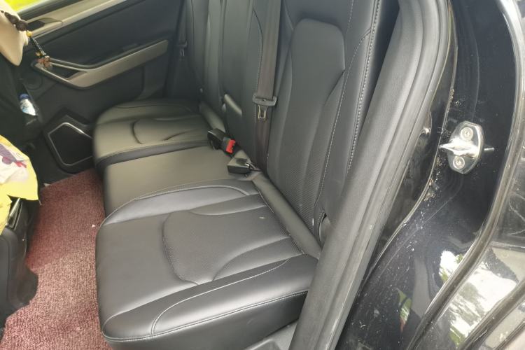 Used Zotye Domy X7 2018 2.0T Automatic Prestige Edition Left Rear Seat