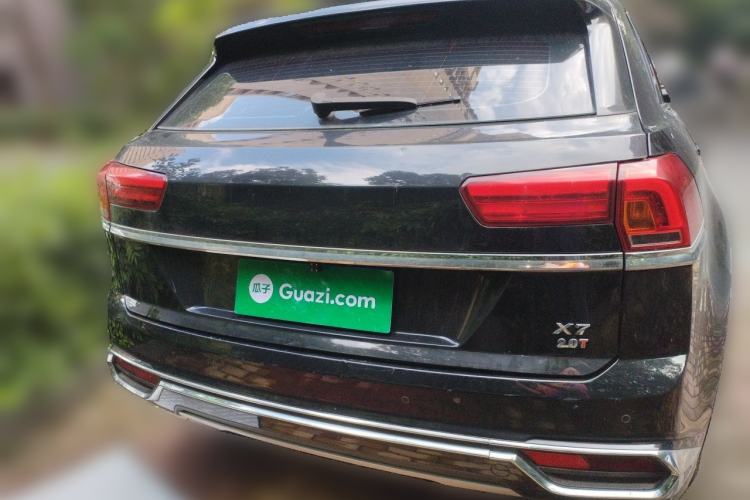 Used Zotye Domy X7 2018 2.0T Automatic Luxury Version Rear
