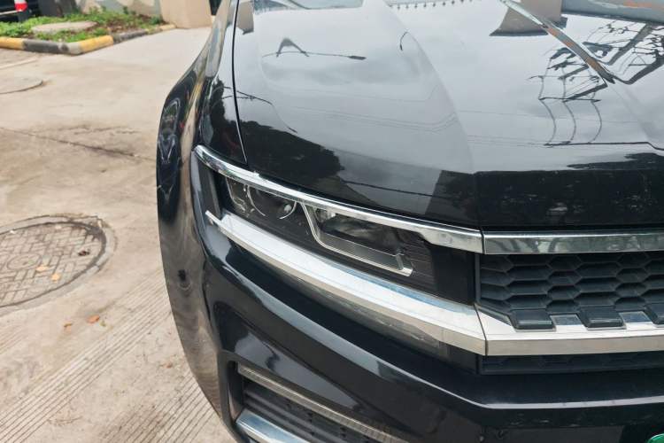 Used Zotye Domy X7 2018 2.0T Automatic Luxury Version Right Front Headlight