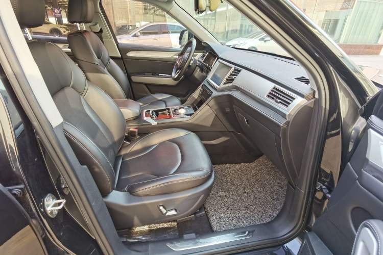 Used Zotye Domy X7 2018 2.0T Automatic Prestige Edition Right Front Seat
