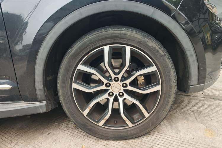 Used Zotye Domy X7 2018 2.0T Automatic Luxury Version Right Front Wheel Hub
