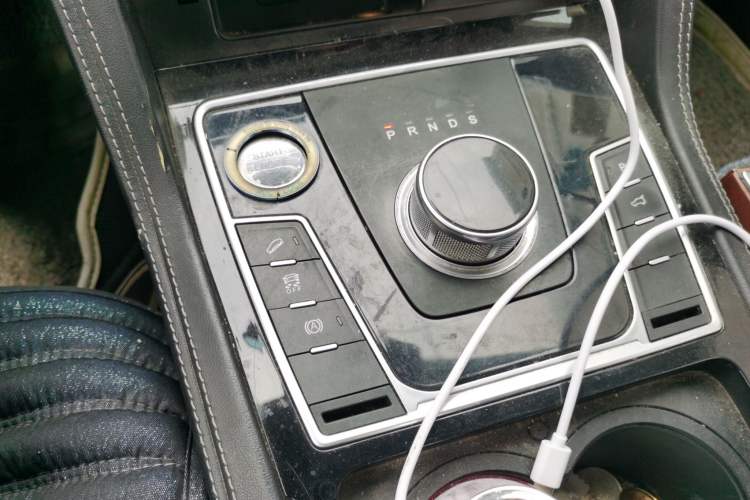 Used Zotye Domy X7 2018 2.0T Automatic Prestige Edition Gear Lever