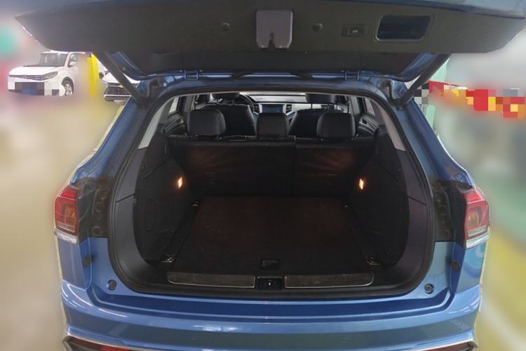 Used Zotye Domy X7 2018 2.0T Automatic Prestige Edition Trunk
