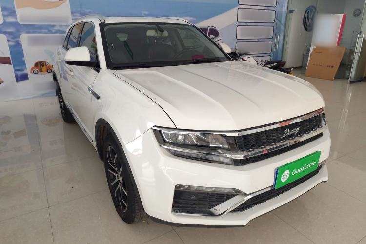 Used Zotye Domy X7 2018 2.0T Automatic Prestige Edition Front Right 45 Deg