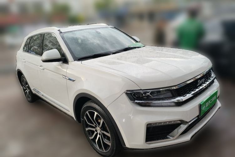Used Zotye Domy X7 2018 2.0T Automatic Supreme Edition Front Right 45 Deg