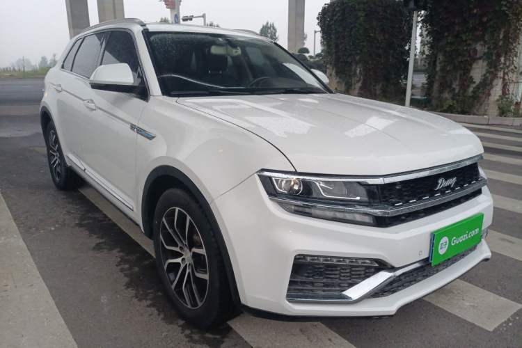 Used Zotye Domy X7 2018 2.0T Automatic Luxury Version Front Right 45 Deg