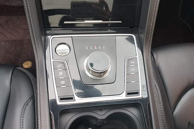 Used Zotye Domy X7 2018 2.0T Automatic Prestige Edition Gear Lever