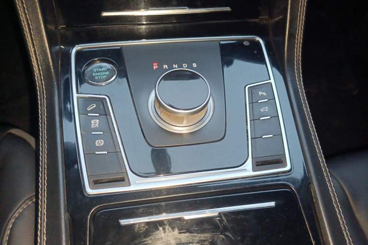 Used Zotye Domy X7 2018 2.0T Automatic Luxury Version Gear Lever