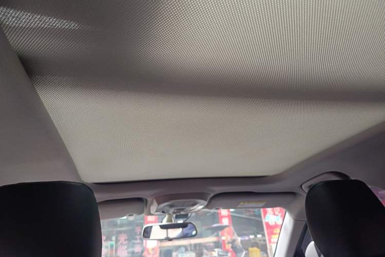 Used Zotye Domy X7 2018 Upward Edition 1.8T DCT Glory Version Headliner