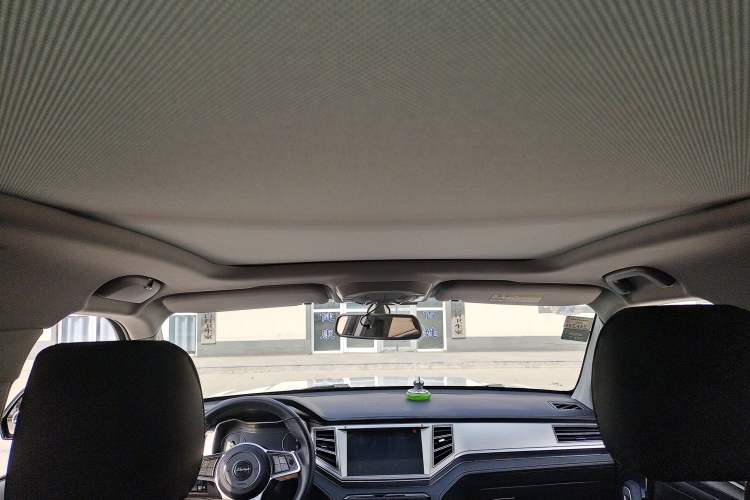 Used Zotye Domy X7 2018 2.0T Automatic Prestige Edition Headliner