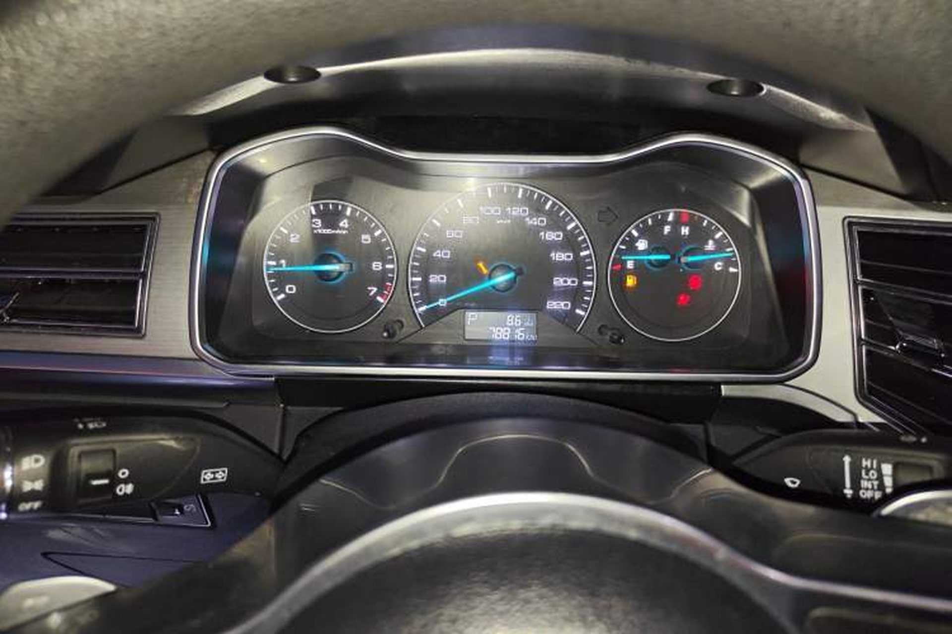 Used Zotye Domy X7 2018 2.0T Automatic Luxury Version Instrument Cluster