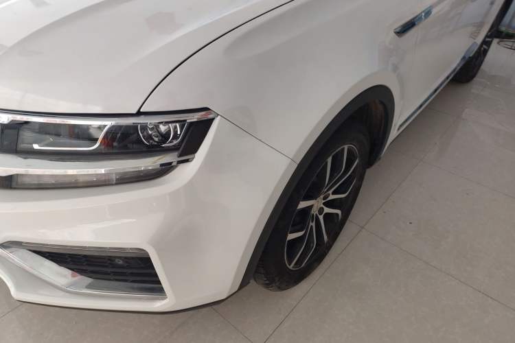 Used Zotye Domy X7 2018 2.0T Automatic Prestige Edition Left Front Headlight