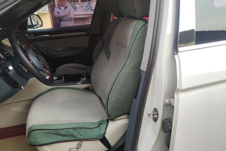 Used Zotye Domy X7 2018 2.0T Automatic Supreme Edition Left Front Seat