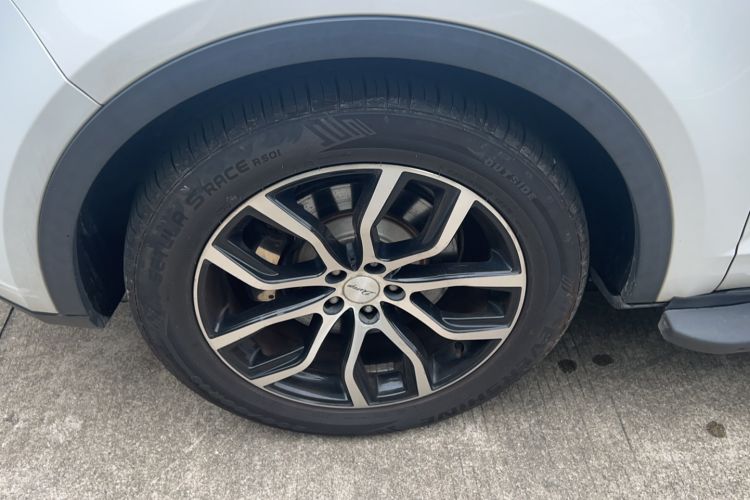 Used Zotye Domy X7 2018 2.0T Automatic Prestige Edition Left Front Wheel Hub