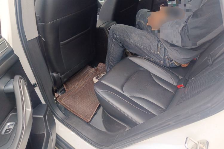 Used Zotye Domy X7 2018 Upward Edition 1.8T DCT Glory Version Left Rear Seat