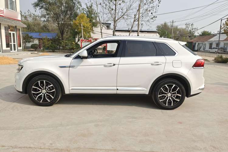Used Zotye Domy X7 2018 2.0T Automatic Prestige Edition Left Side