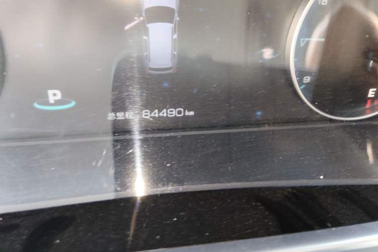 Used Zotye Domy X7 2018 2.0T Automatic Supreme Edition Odometer Close Up