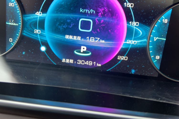 Used Zotye Domy X7 2018 2.0T Automatic Prestige Edition Odometer Close Up