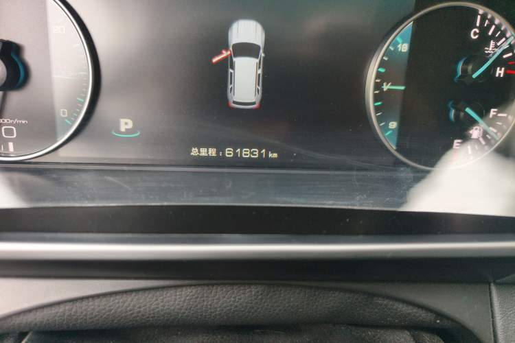 Used Zotye Domy X7 2018 2.0T Automatic Supreme Edition Odometer Close Up