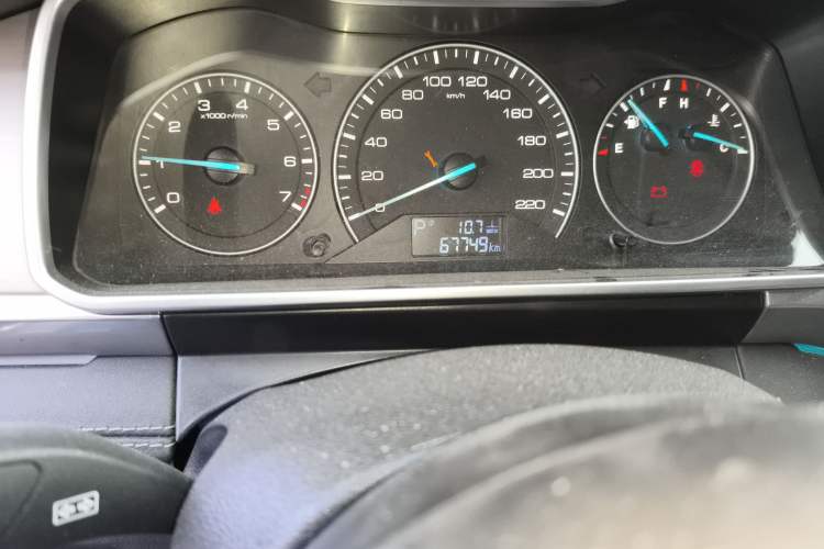Used Zotye Domy X7 2018 Upward Edition 1.8T DCT Glory Version Odometer Close Up