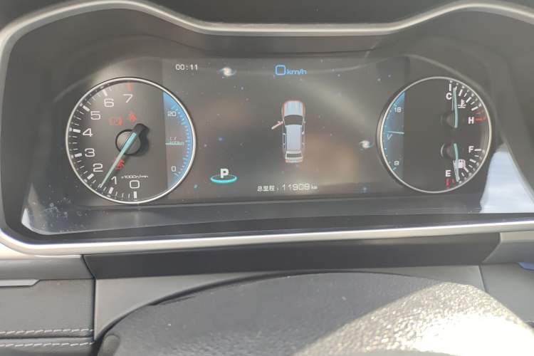 Used Zotye Domy X7 2018 2.0T Automatic Prestige Edition Odometer Close Up