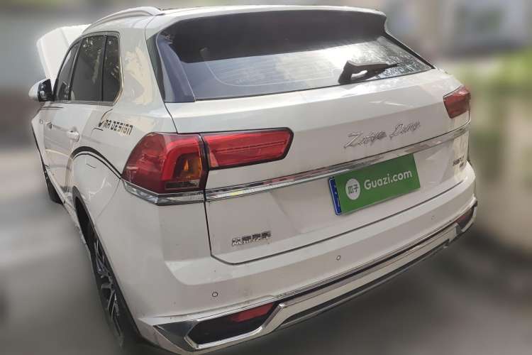 Used Zotye Domy X7 2018 2.0T Automatic Prestige Edition Rear Left 45 Deg