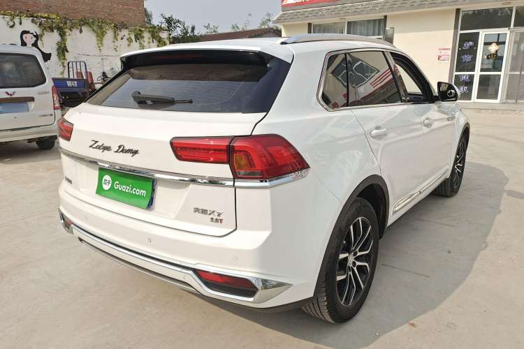 Used Zotye Domy X7 2018 2.0T Automatic Prestige Edition Rear Right 45 Deg