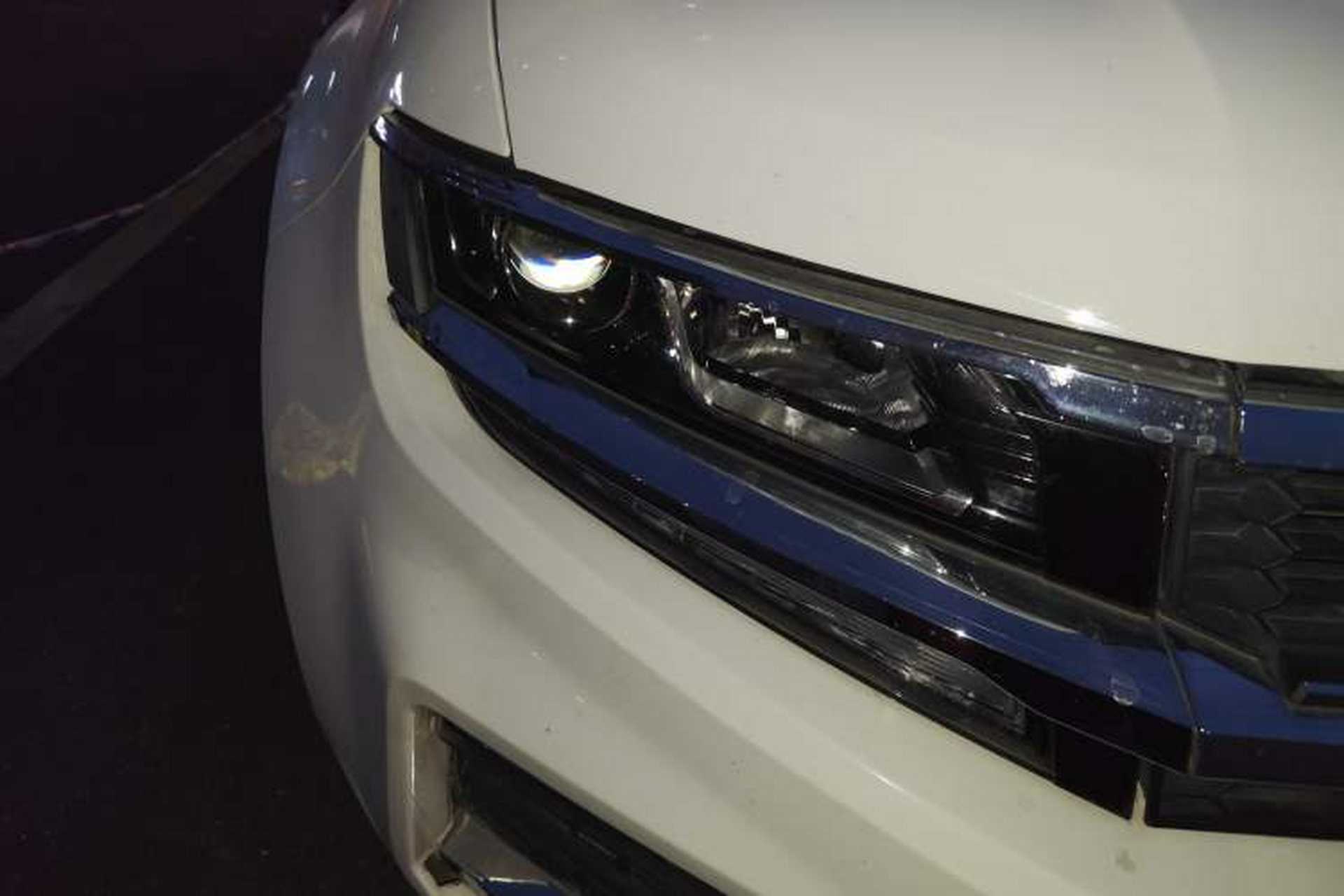 Used Zotye Domy X7 2018 2.0T Automatic Luxury Version Right Front Headlight