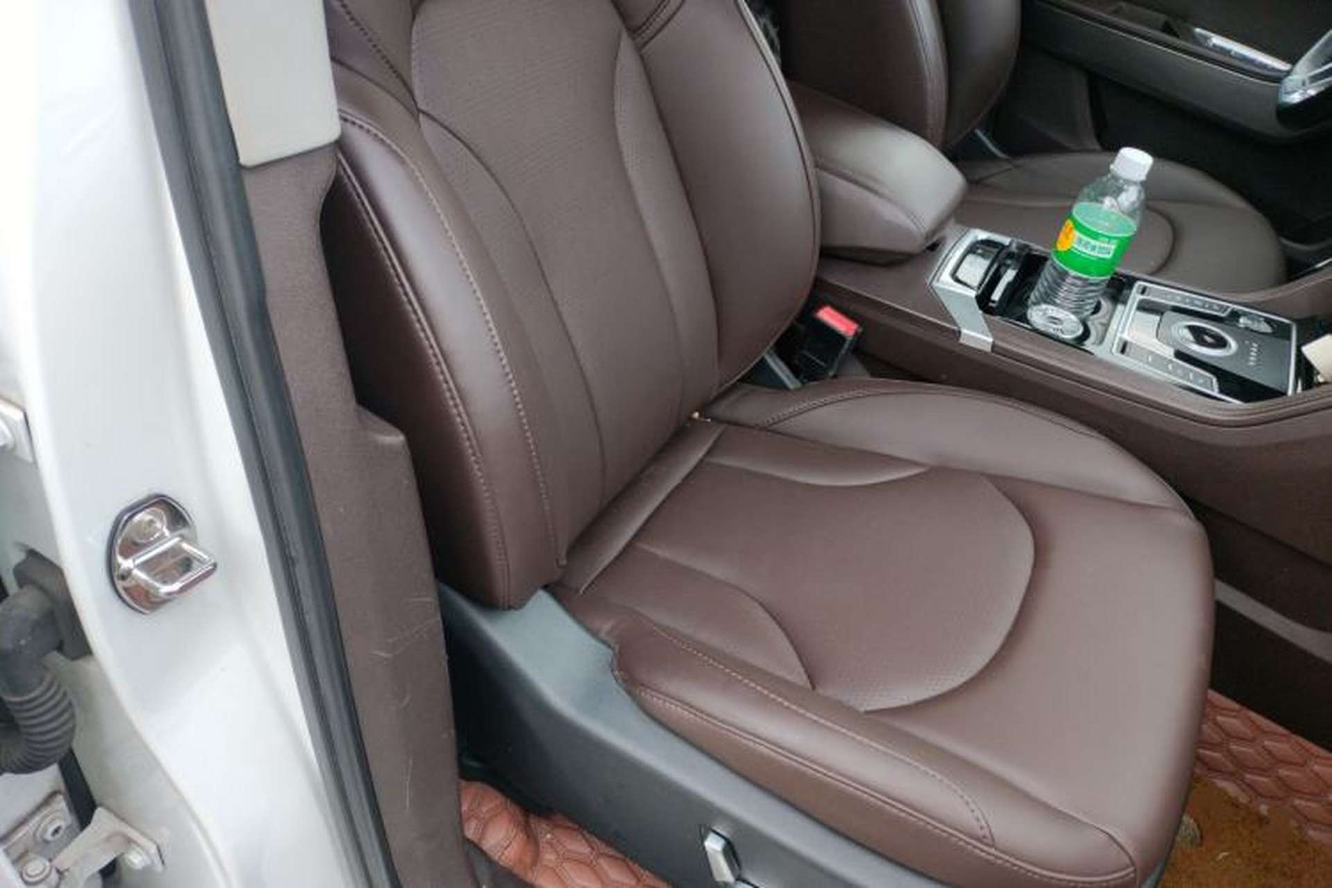 Used Zotye Domy X7 2018 2.0T Automatic Prestige Edition Right Front Seat