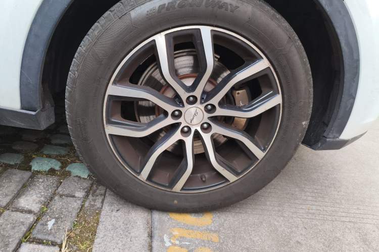Used Zotye Domy X7 2018 Upward Edition 1.8T DCT Glory Version Right Front Wheel Hub