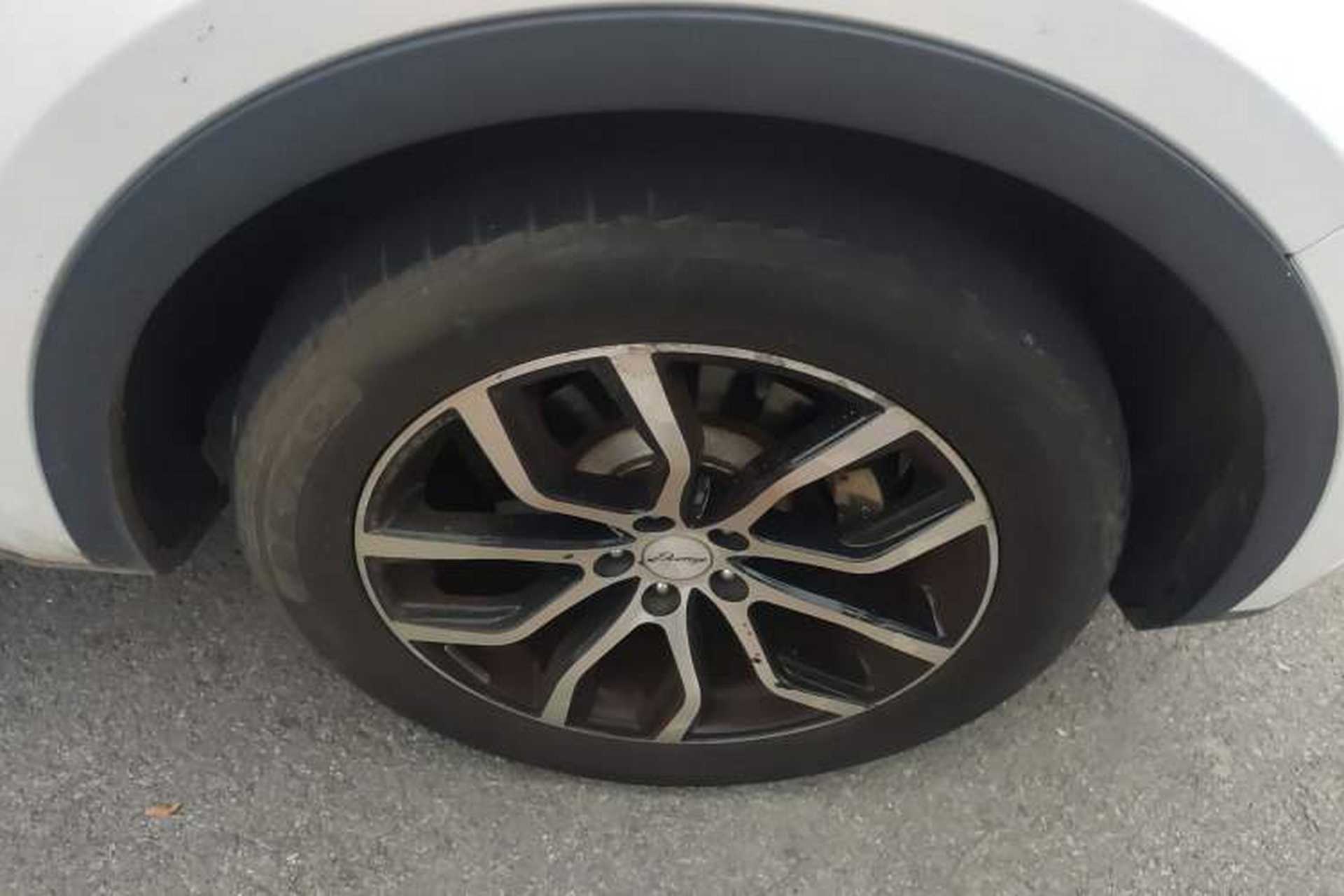 Used Zotye Domy X7 2018 2.0T Automatic Prestige Edition Right Front Wheel Hub