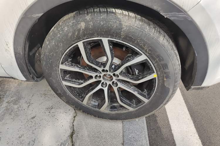 Used Zotye Domy X7 2018 2.0T Automatic Prestige Edition Right Front Wheel Hub