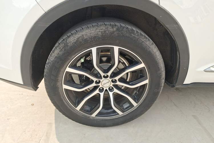 Used Zotye Domy X7 2018 2.0T Automatic Prestige Edition Right Rear Wheel Hub