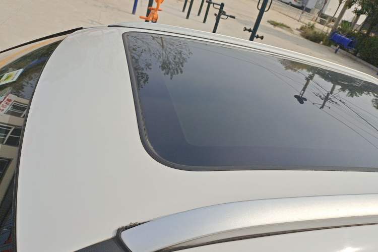 Used Zotye Domy X7 2018 2.0T Automatic Prestige Edition Roof