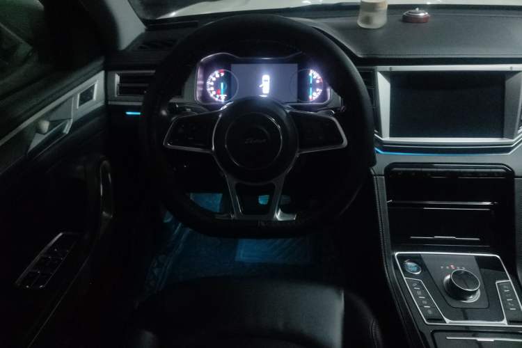 Used Zotye Domy X7 2018 2.0T Automatic Supreme Edition Steering Wheel