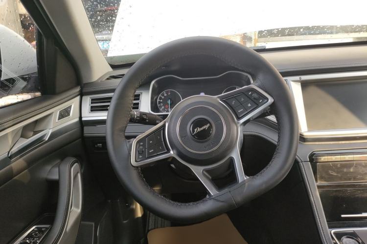 Used Zotye Domy X7 2018 2.0T Automatic Supreme Edition Steering Wheel