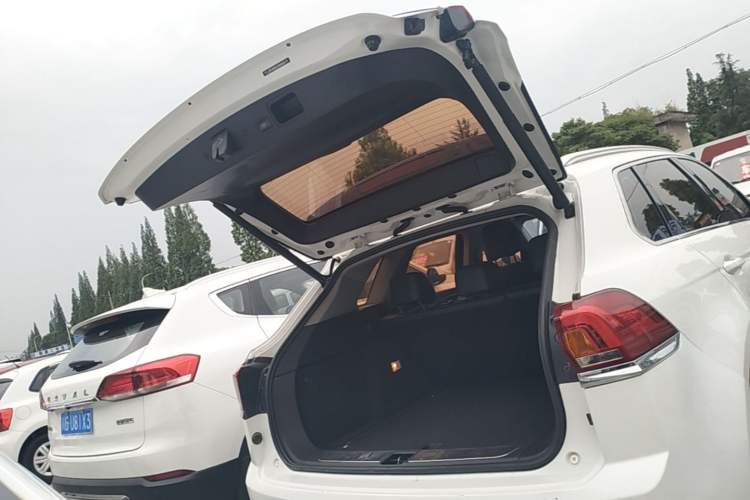 Used Zotye Domy X7 2018 2.0T Automatic Prestige Edition Trunk