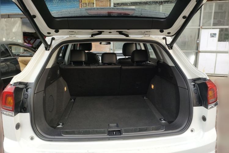 Used Zotye Domy X7 2018 2.0T Automatic Supreme Edition Trunk