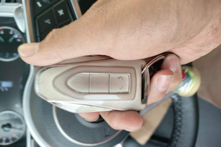 Used Zotye Domy X7 2018 2.0T Automatic Supreme Edition Vehicle Key