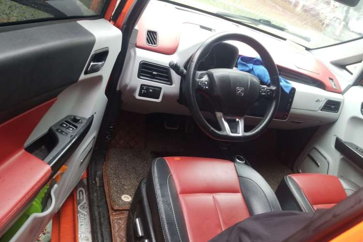 Used Zotye E200 2016 Three-Door Two-Seater Tech Edition Driver Seat